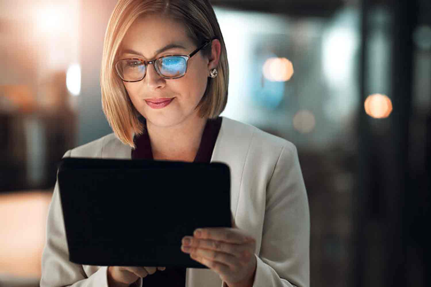What Luxury Real Estate Agents Should Be Reading